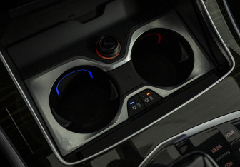 Подержанный автомобиль BMW X5 2019 года (17 фото)