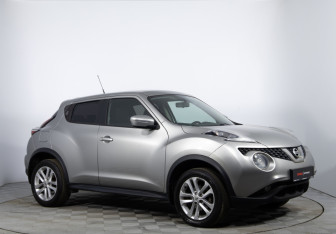 Подержанный автомобиль Nissan Juke 2015 года (3 фото)