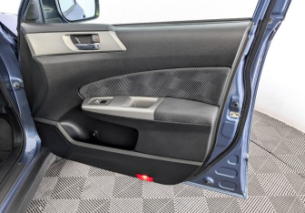 Подержанный автомобиль Subaru Forester Suv 2010 года (24 фото)