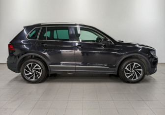 Подержанный автомобиль Volkswagen Tiguan 2018 года (4 фото)