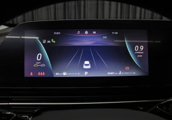 Подержанный автомобиль Omoda C5 2022 года (13 фото)