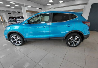 Подержанный автомобиль Nissan Qashqai 2020 года (8 фото)