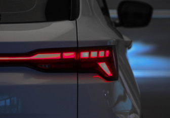 Подержанный автомобиль Geely Coolray 2025 года (36 фото)