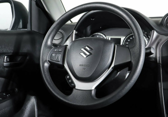 Подержанный автомобиль Suzuki Vitara 2021 года (11 фото)