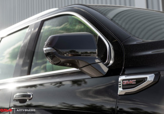 Новый GMC Yukon 2025 (8 фото)