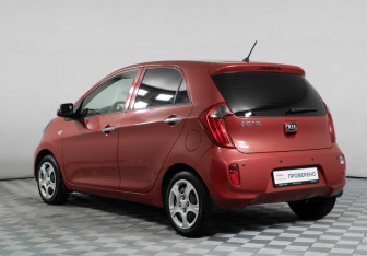 Подержанный автомобиль Kia Picanto 2014 года (7 фото)