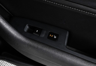 Подержанный автомобиль Hyundai Sonata 2017 года (15 фото)