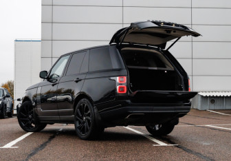 Подержанный автомобиль Land Rover Range Rover 2018 года (37 фото)