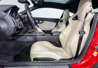 Подержанный автомобиль Jaguar F-Type Coupe 2015 года (13 фото)