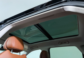 Подержанный автомобиль Voyah Free 2023 года (12 фото)