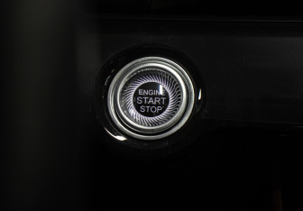 Подержанный автомобиль Omoda C5 2024 года (19 фото)