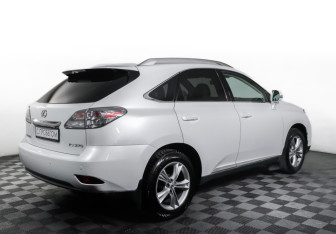 Подержанный автомобиль Lexus RX 2012 года (5 фото)