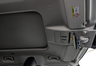 Подержанный автомобиль Land Rover Defender Suv 2020 года (23 фото)