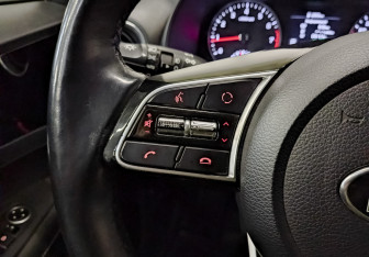 Подержанный автомобиль Kia Cerato Sedan 2020 года (26 фото)