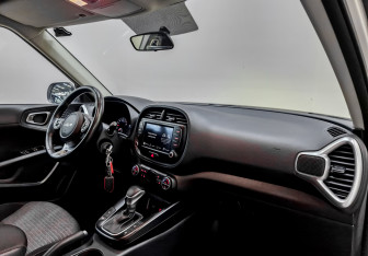 Подержанный автомобиль Kia Soul 2021 года (11 фото)