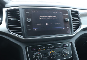 Подержанный автомобиль Volkswagen Teramont 2018 года (17 фото)