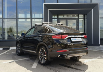 Подержанный автомобиль Geely Tugella 2022 года (7 фото)