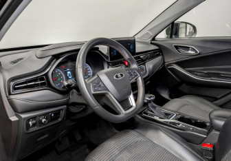 Подержанный автомобиль Москвич 3 2023 года (16 фото)