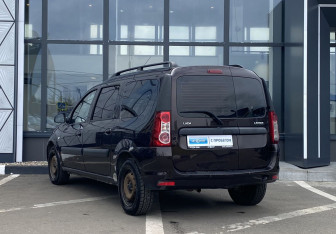 Подержанный автомобиль LADA (ВАЗ) Largus Wagon 2015 года (7 фото)