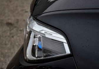 Подержанный автомобиль BMW X5 2023 года (14 фото)