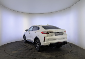 Подержанный автомобиль Haval F7x 2023 года (7 фото)
