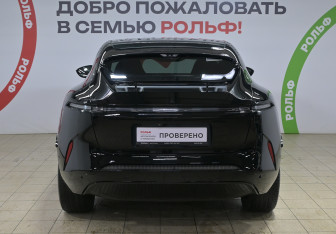 Подержанный автомобиль Avatr 11 2023 года (5 фото)