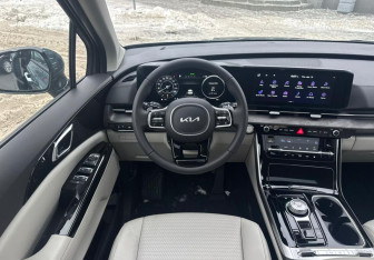 Новый Kia Carnival 2025 (14 фото)