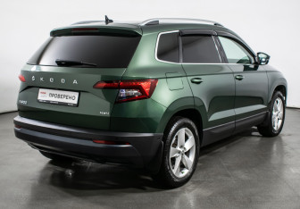 Подержанный автомобиль Skoda Karoq 2021 года (5 фото)