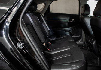 Подержанный автомобиль Hyundai Sonata 2022 года (9 фото)