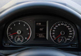 Подержанный автомобиль Volkswagen Caddy Compactvan 2018 года (9 фото)