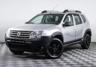 Подержанный автомобиль Renault Duster 2014 года (1 фото)