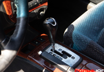 Подержанный автомобиль Hyundai Sonata 2007 года (12 фото)