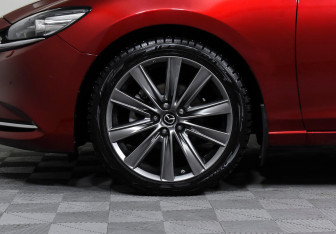 Подержанный автомобиль Mazda 6 Sedan 2019 года (9 фото)