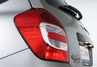 Подержанный автомобиль LADA (ВАЗ) Granta Wagon 2022 года (19 фото)