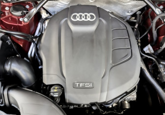 Подержанный автомобиль Audi Q5 2019 года (9 фото)