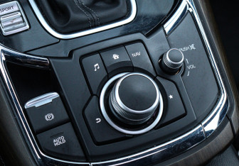 Подержанный автомобиль Mazda CX-9 2021 года (21 фото)