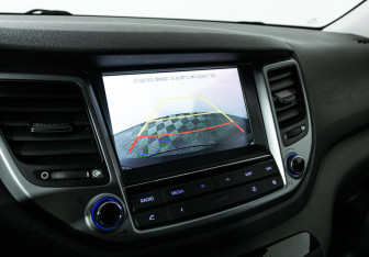 Подержанный автомобиль Hyundai Tucson 2016 года (14 фото)