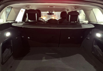 Подержанный автомобиль MINI Clubman Wagon 2021 года (18 фото)