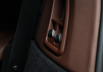 Подержанный автомобиль BMW X7 2019 года (11 фото)