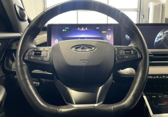 Подержанный автомобиль Chery Tiggo 7 Pro Max 2022 года (14 фото)