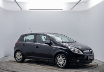 Подержанный автомобиль Opel Corsa 2008 года (3 фото)