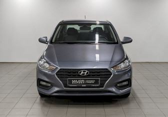 Подержанный автомобиль Hyundai Solaris Sedan 2019 года (2 фото)