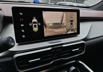 Подержанный автомобиль Geely Coolray 2020 года (13 фото)