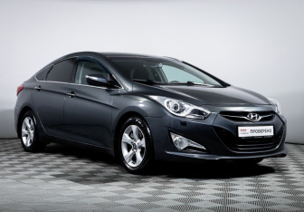 Подержанный автомобиль Hyundai i40 Sedan 2013 года (3 фото)