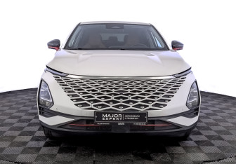 Подержанный автомобиль Omoda C5 2022 года (2 фото)