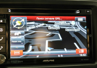 Подержанный автомобиль Mitsubishi Pajero 2013 года (9 фото)