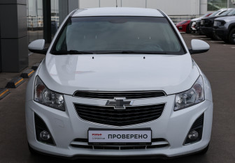 Подержанный автомобиль Chevrolet Cruze Sedan 2013 года (2 фото)