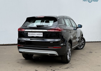 Подержанный автомобиль Geely Atlas Pro 2023 года (5 фото)