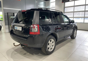 Подержанный автомобиль Land Rover Freelander 2008 года (4 фото)