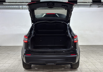 Подержанный автомобиль Omoda C5 2023 года (25 фото)